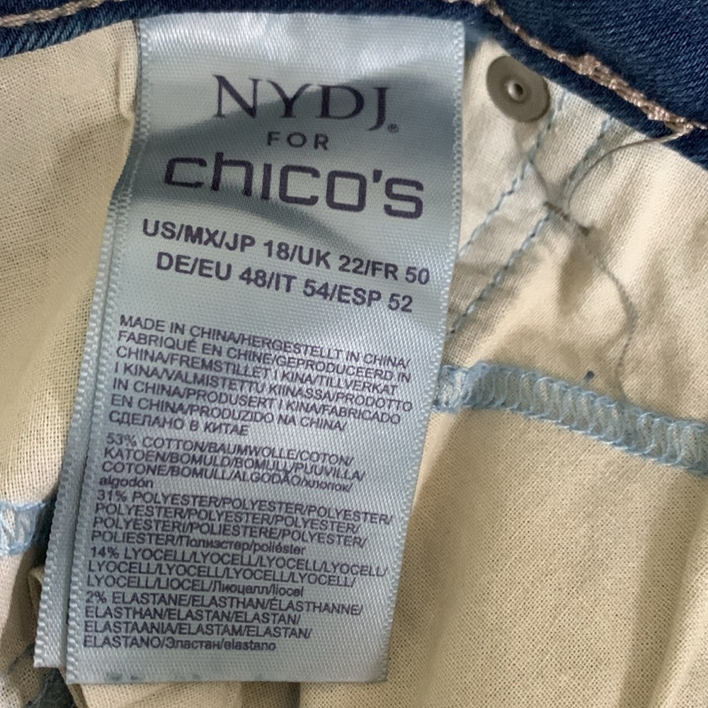NYDJ for Chico’s Flawless Contour Straight Jean Size 18 NWT - Picture 11 of 12